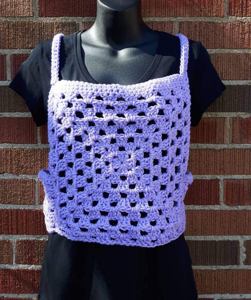 Oma Quadrat Crop Top, Boho Häkeltop, Pullover Weste Oma Quadrat Crop Top, Boho Häkeltop, Pullover Weste von ClaudiasCrochet