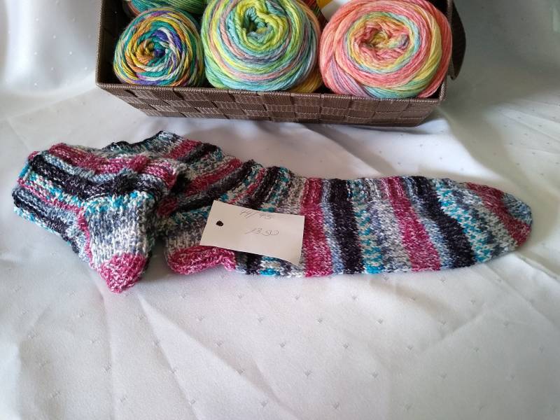 Handgestrickte Socken Gr.44/45 von ClaudiasHandarbeit