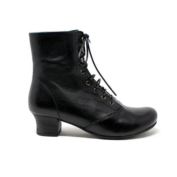 Claudio Nero Jael schwarz von Claudio Nero