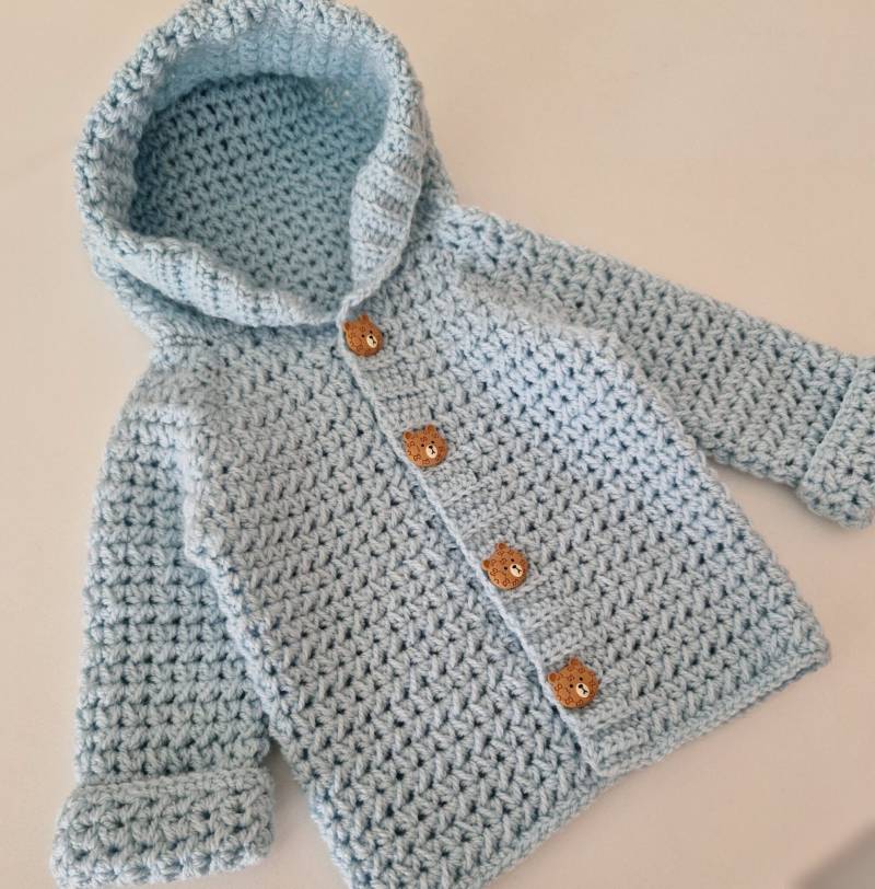 Baby Strickjacke in Türkis, Größe 68 Baby Strickjacke in Türkis, Größe 68 von ClavaniCrochet