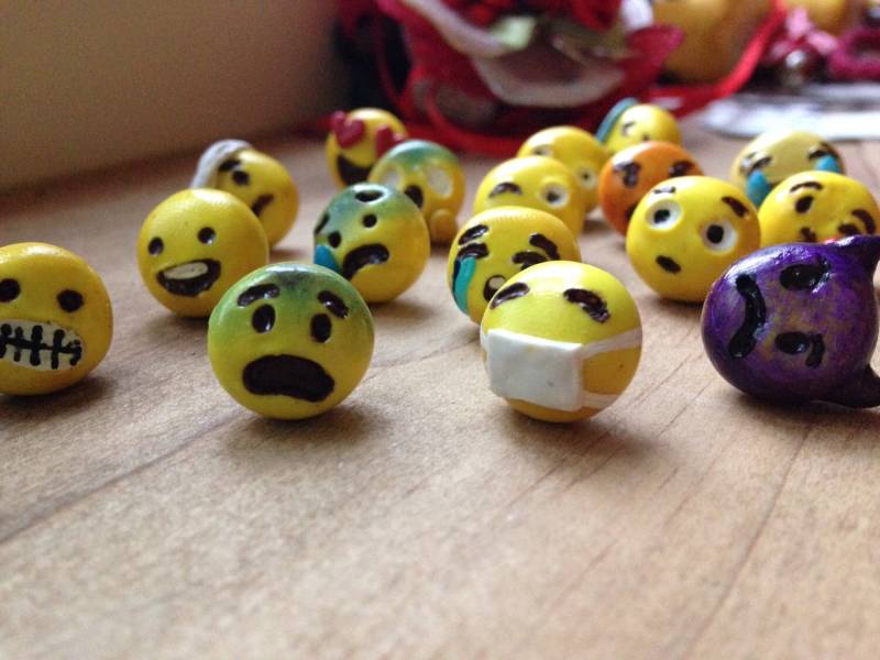 Emoji Ohrstecker Emoji Ohrstecker von Clayfullness