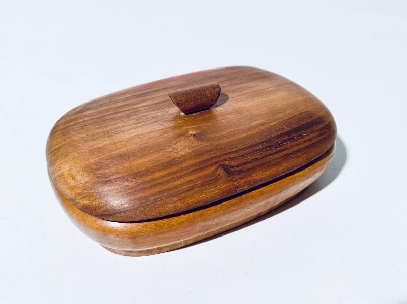 Mid-Centurymid-Century Teak Wooden Jewellery Box With Lid/1950S 1960S Design Mid-Centurymid-Century Teak Wooden Jewellery Box With Lid/1950S 1960S Design von CleaningOutOurChaos