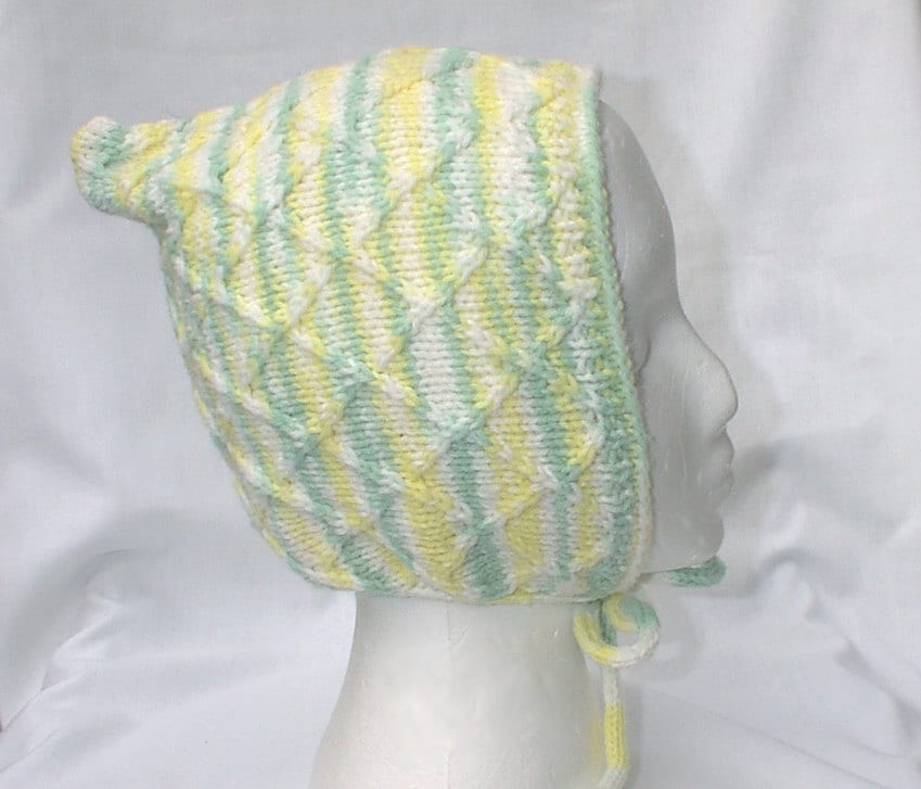 Kleines Mädchen Pixie Hut Mütze Gitter Be Freunde Handstricken Gelb Grün Weiß Kleines Mädchen Pixie Hut Mütze Gitter Be Freunde Handstricken Gelb Grün Weiß von ClearlyChristine
