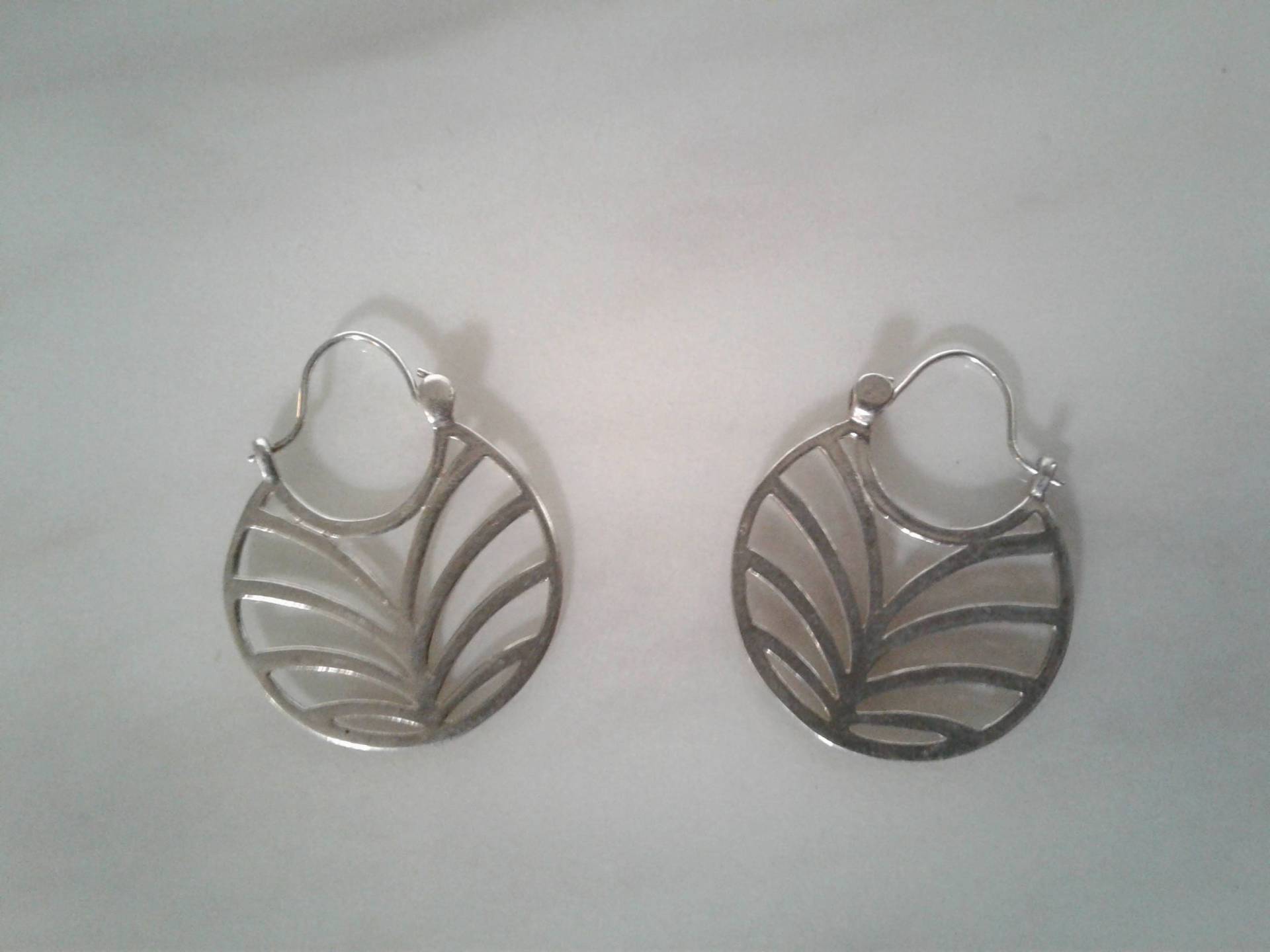 sterling Silber Blatt Ohrringe sterling Silber Blatt Ohrringe von CleavingAndWeaving