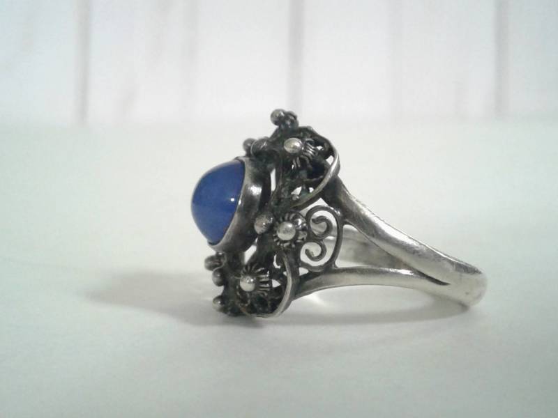 sterling Silber Filigran Cabochon Ring sterling Silber Filigran Cabochon Ring von CleavingAndWeaving