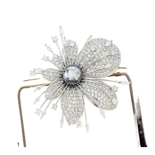 Zarte türkisfarbene Blumenbrosche High-End-Damen-Süßwasserperle Emaille Pfingstrosen Broschen bewegliche Trauben Pins, Einheitsgröße von Cleer Kaen