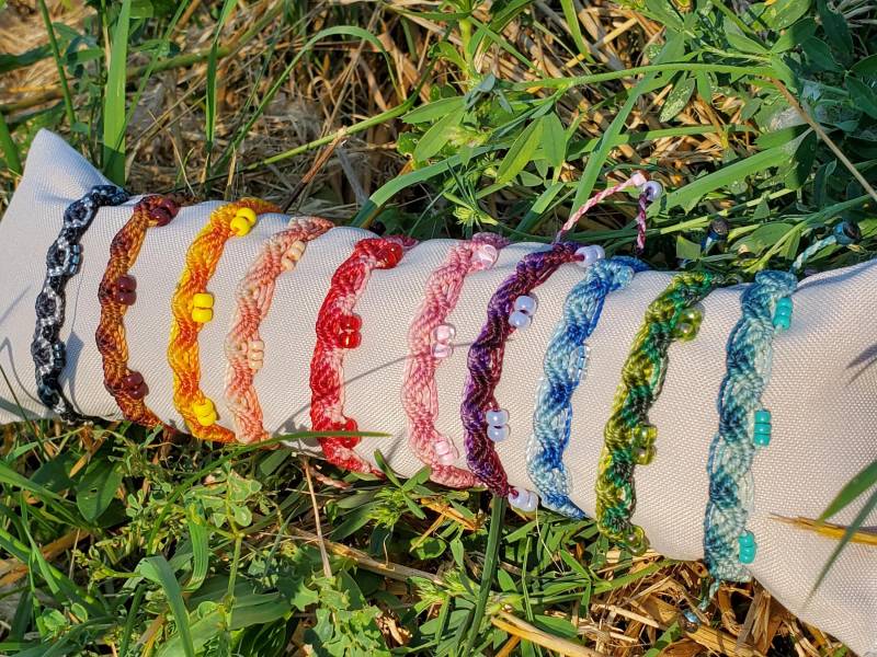 Kidzigzag-Armband Kidzigzag-Armband von ClemMacrame73