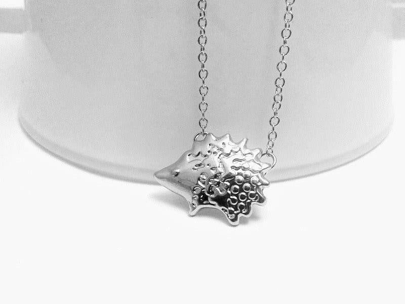 Igel Kette Silber Igel Kette Silber von CleosCozyCreations