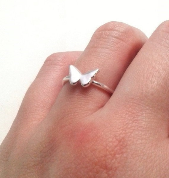 Schmetterling Ring Versilbert von CleosCozyCreations