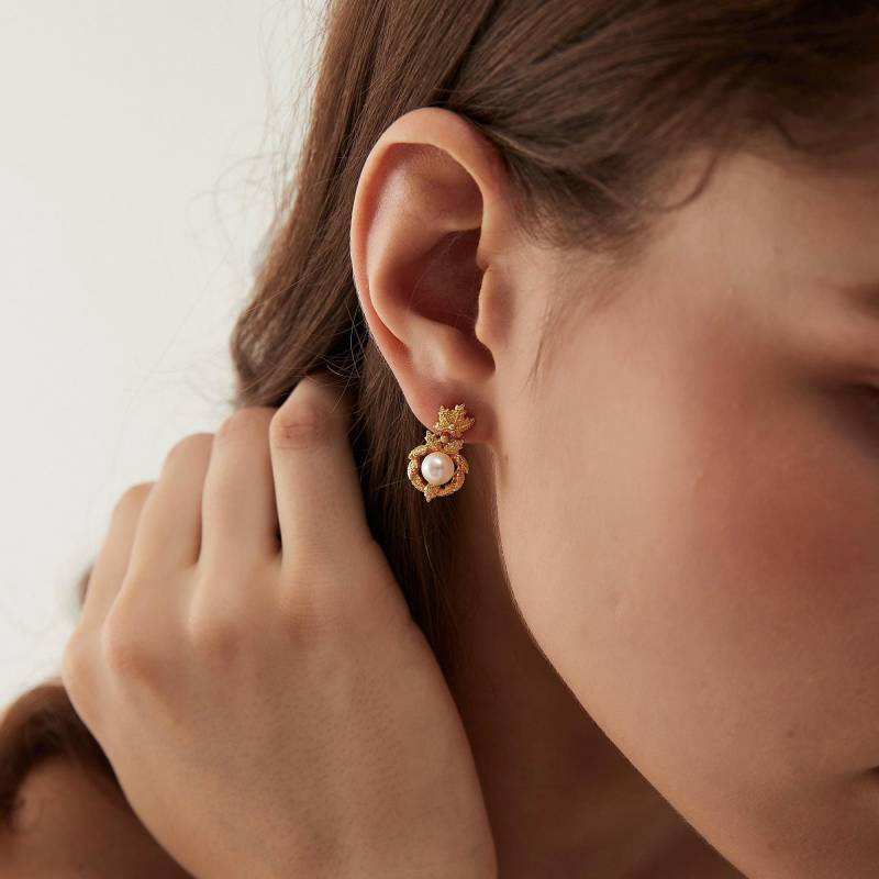 18K Gold Sterling Silber Perle Ohrstecker Zierlicher Hochzeitsschmuck von CliviaJewelry