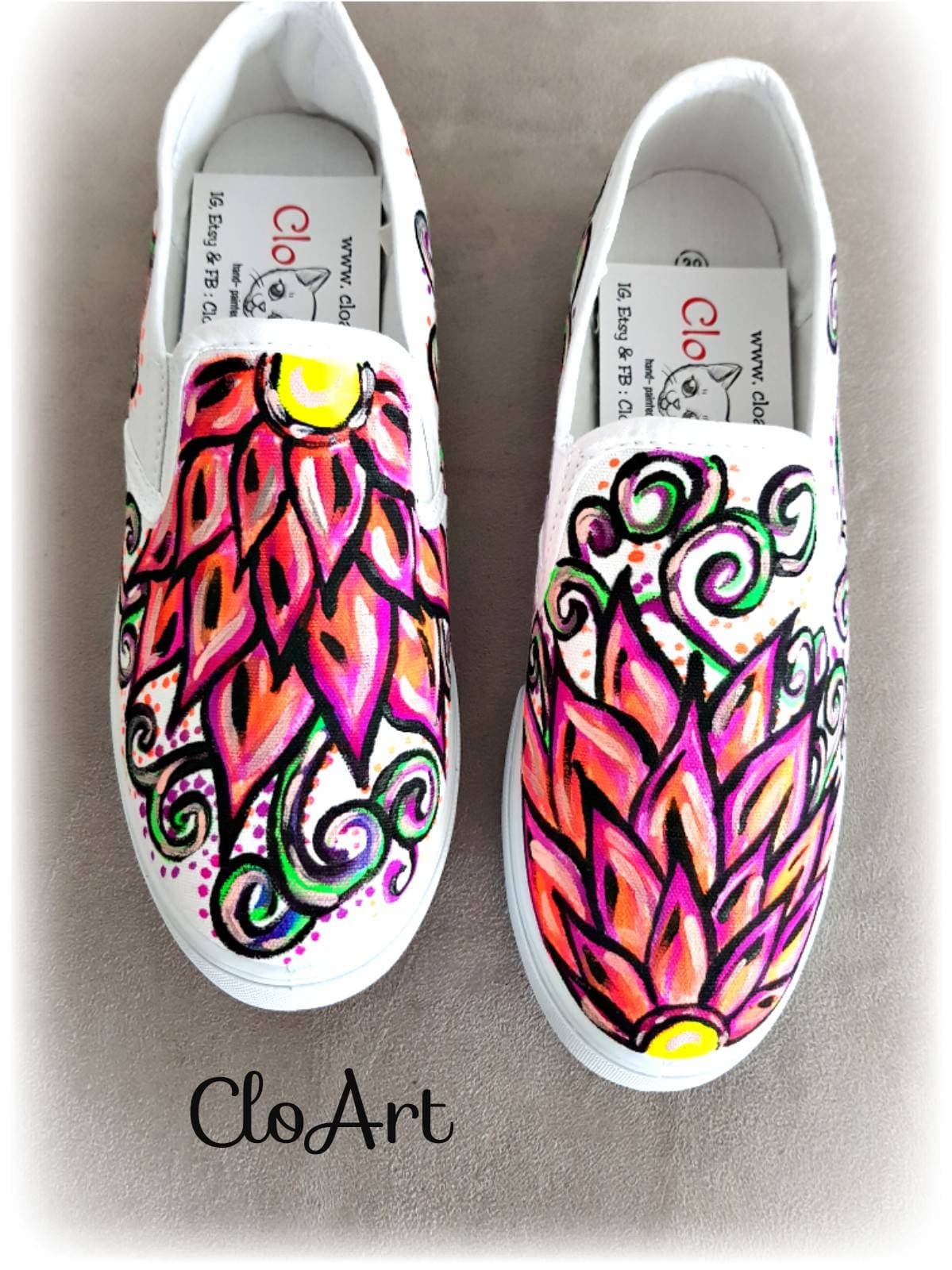 Neon Abstrakt Gemalte Slip-Ons, Abstrakte Turnschuhe, Bunte Schuhe, Mandala-stil-Schuhe, Neon-Blumen-Slip-Ons, Florale Schuhe Neon Abstrakt Gemalte Slip-Ons, Abstrakte Turnschuhe, Bunte Schuhe, Mandala-stil-Schuhe, Neon-Blumen-Slip-Ons, Florale Schuhe von CloArtHandmade