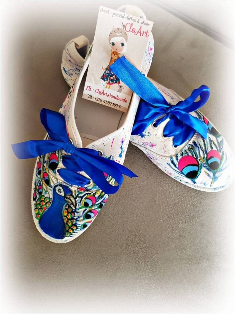 Pfau Bemalte Turnschuhe, Bunte Turnschuhe Mit Pfau, Peacock Sneakers, Damen Schuhe, Geschenk Pfau Bemalte Turnschuhe, Bunte Turnschuhe Mit Pfau, Peacock Sneakers, Damen Schuhe, Geschenk von CloArtHandmade