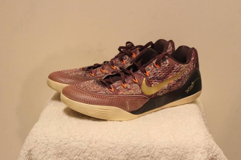 Nike Kobe 9 Ix Em Sneakers Aus Seide Merlot Gold Us 12 von ClockworkHD
