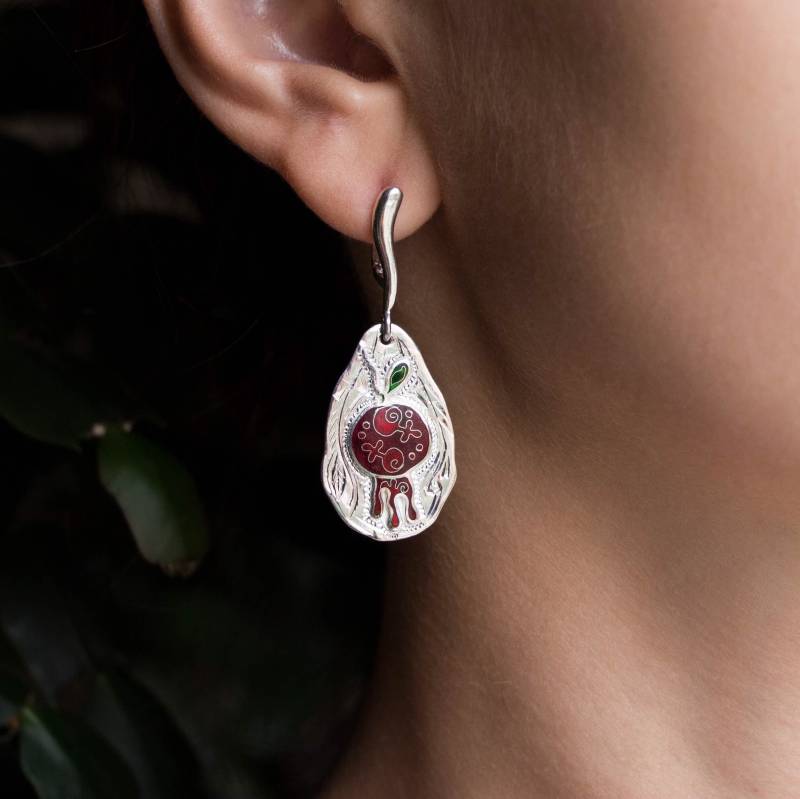 Granatapfel Ohrhänger Sterling Silber Cloisonne Emaille, Handgemacht Granatapfel Ohrhänger Sterling Silber Cloisonne Emaille, Handgemacht von CloisonneMinanqari