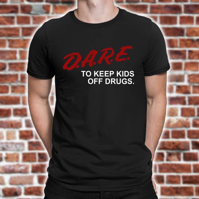 Dare Shirt | Retro D.a.r.e. Hemd 90Er Jahre Vintage Style Dare T-Shirt Langarm-Shirt D.a.r.e. Langärmliges Dare Shirt | Retro D.a.r.e. Hemd 90Er Jahre Vintage Style Dare T-Shirt Langarm-Shirt D.a.r.e. Langärmliges von CloneThing