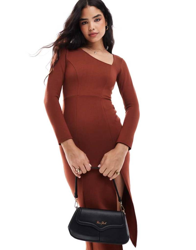 Closet London - Bleistift-Midikleid in Rost mit asymmetrischem Detail-Braun von Closet London