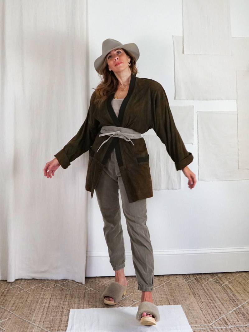 Vintage 80Er Weichste Olive Wildleder Kontrast Strickwolle Leichte Lange Open Front Army Green Lederjacke von ClosiTherapiVintage