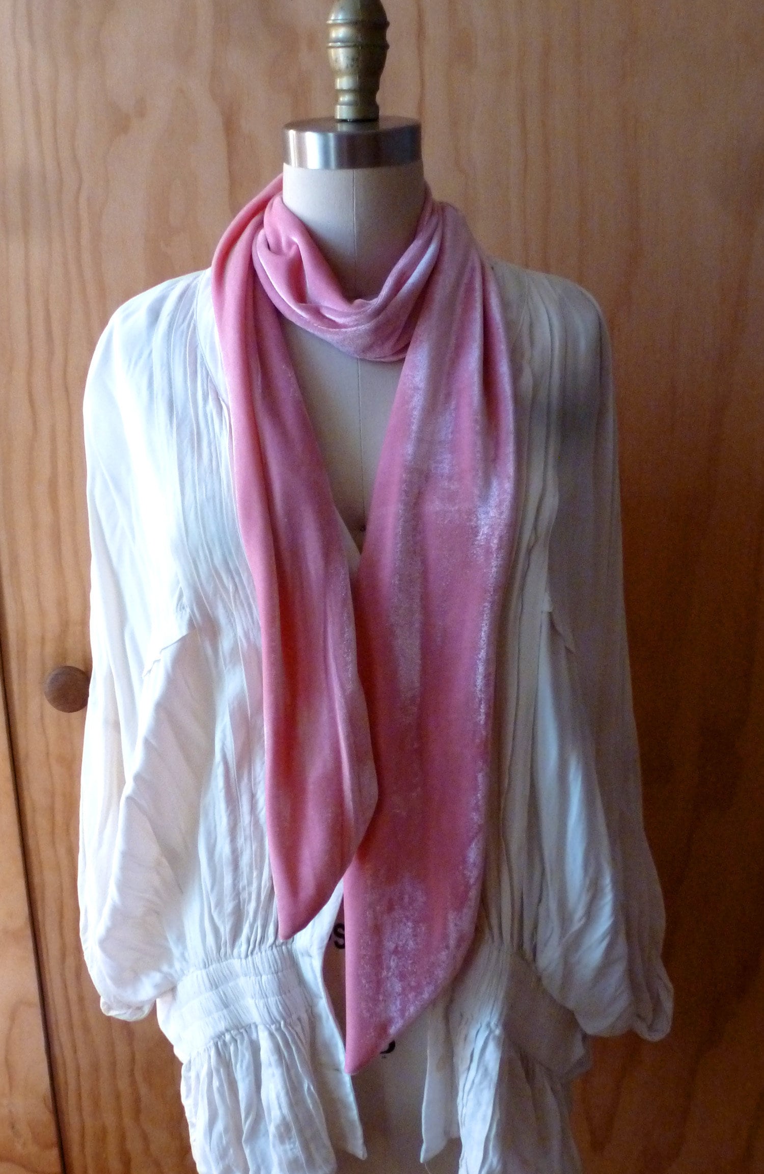 Rosa Halstuch, Halstuch Zum Binden, 160 X 5 cm in Der Dropdownbox Erhältlich Rosa Halstuch, Halstuch Zum Binden, 160 X 5 cm in Der Dropdownbox Erhältlich von ClothingByCheryldine