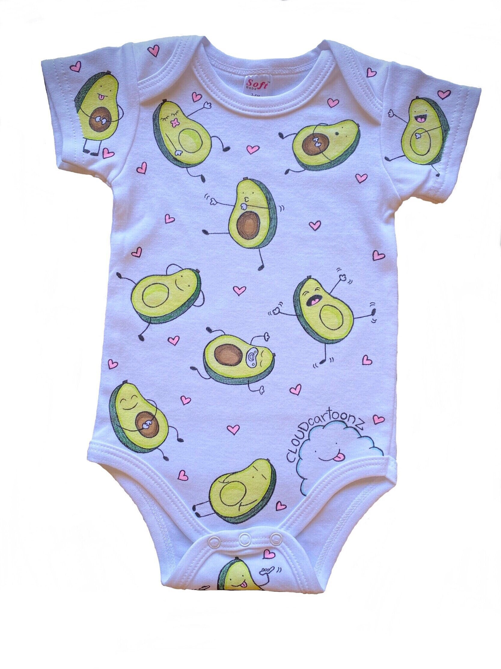Avocado + Herzen Muster Baby Einteiler Bodysuit Layette Kleid Oder Decke | Handbemalt Avocado + Herzen Muster Baby Einteiler Bodysuit Layette Kleid Oder Decke | Handbemalt von CloudCartoonz