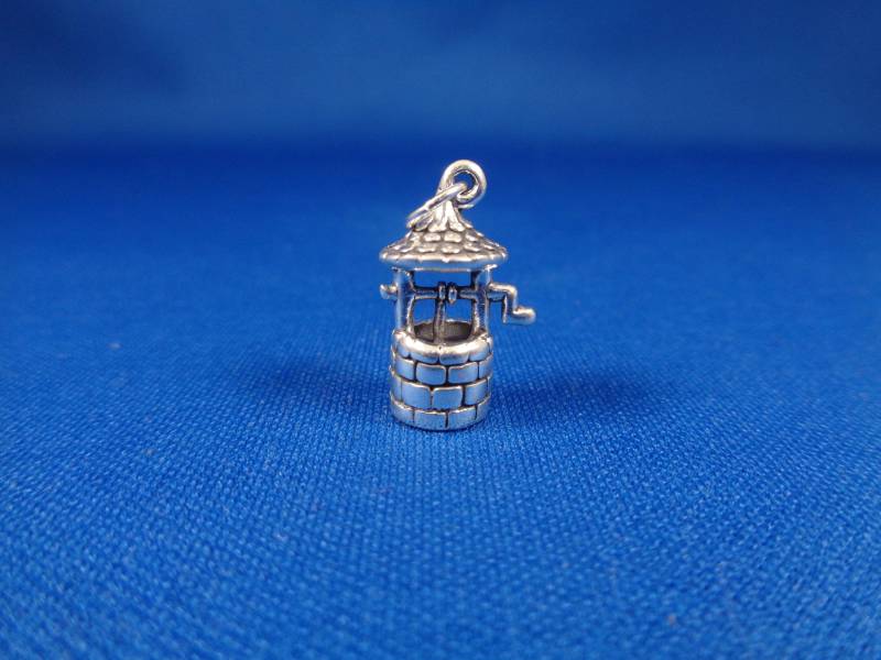 sterling Silver 3D Wasser Wunsch Brunnen Charm Für Bettelarmband sterling Silver 3D Wasser Wunsch Brunnen Charm Für Bettelarmband von CloudcroftTrading