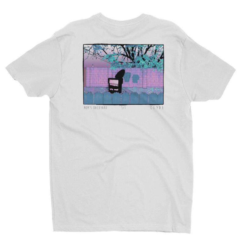 Hinterhof Mama Hinterhof Mama von ClydeprintsNslaps