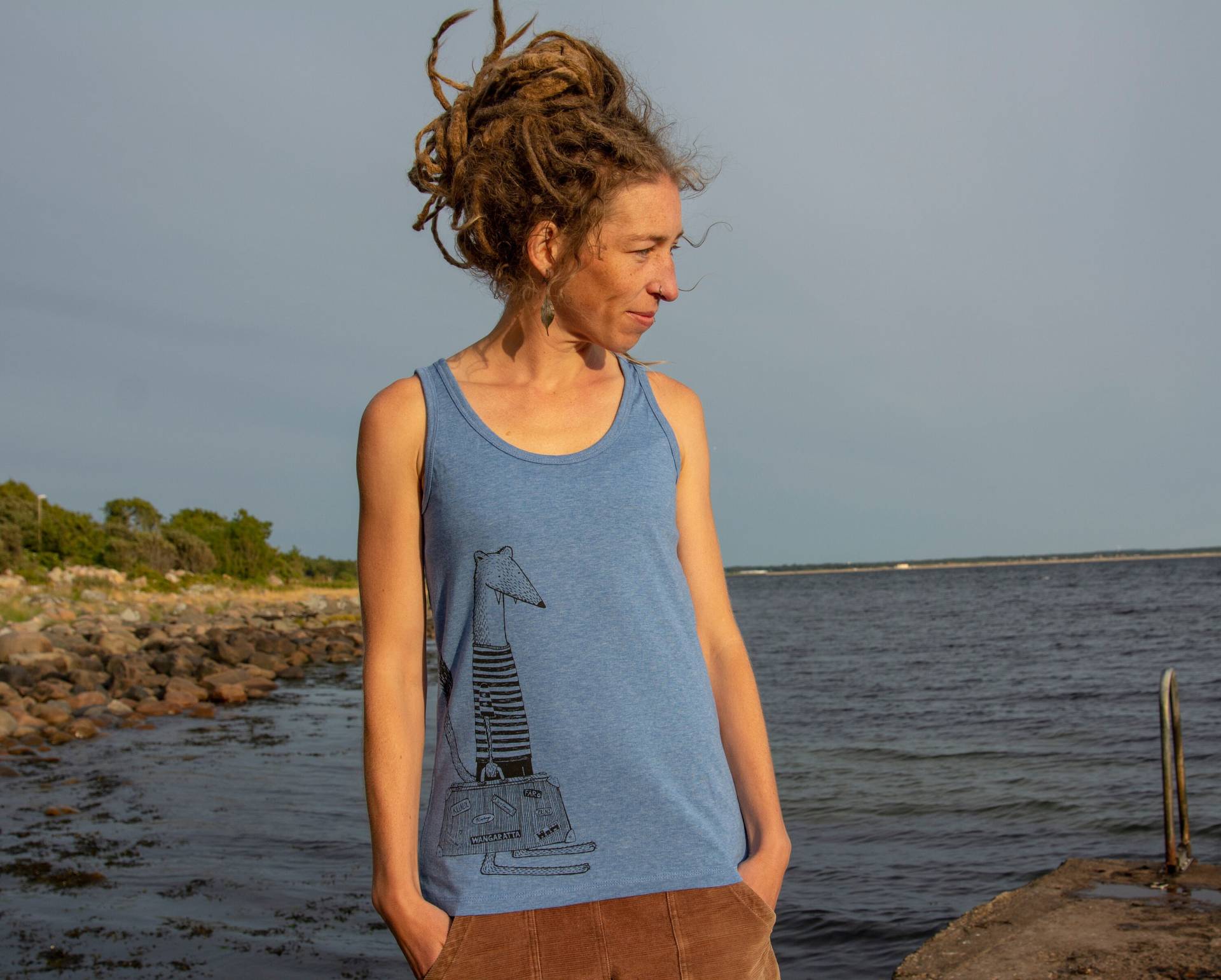 Bio Top Damen/Tanktop Frauen Reisewiesel in Mid Heather Blue Bio Top Damen/Tanktop Frauen Reisewiesel in Mid Heather Blue von Cmig