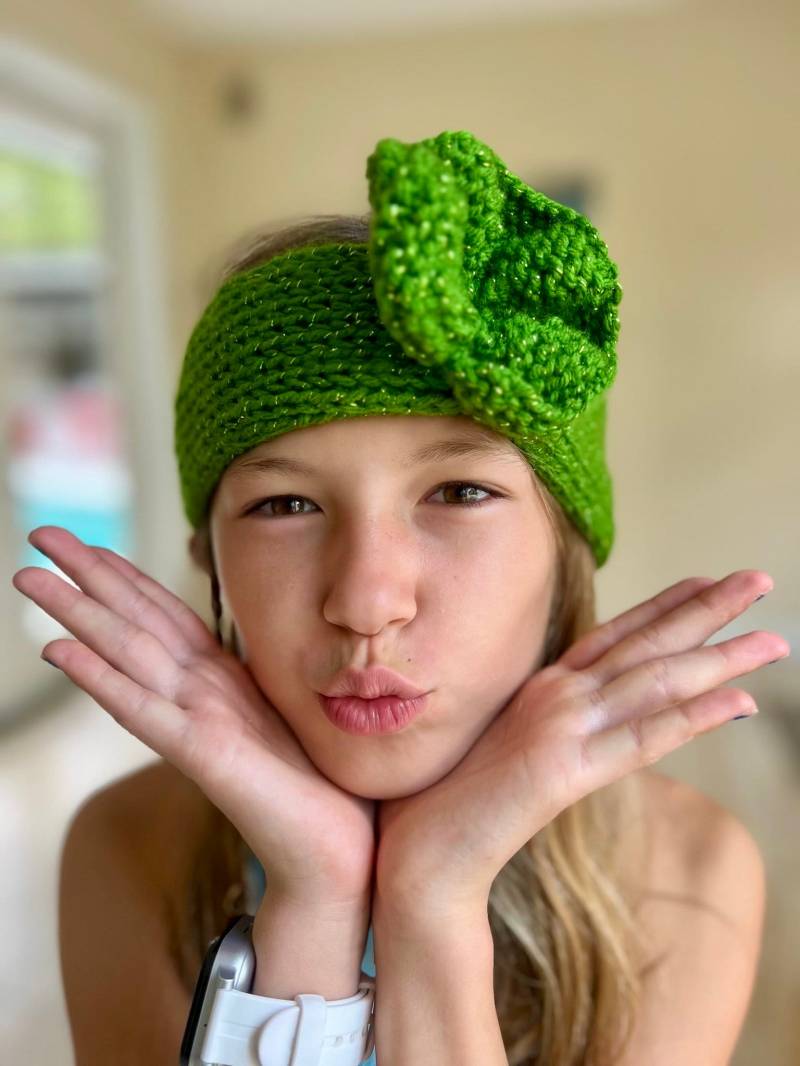 Haarband Mit Blumenmuster von CoZZeeZ