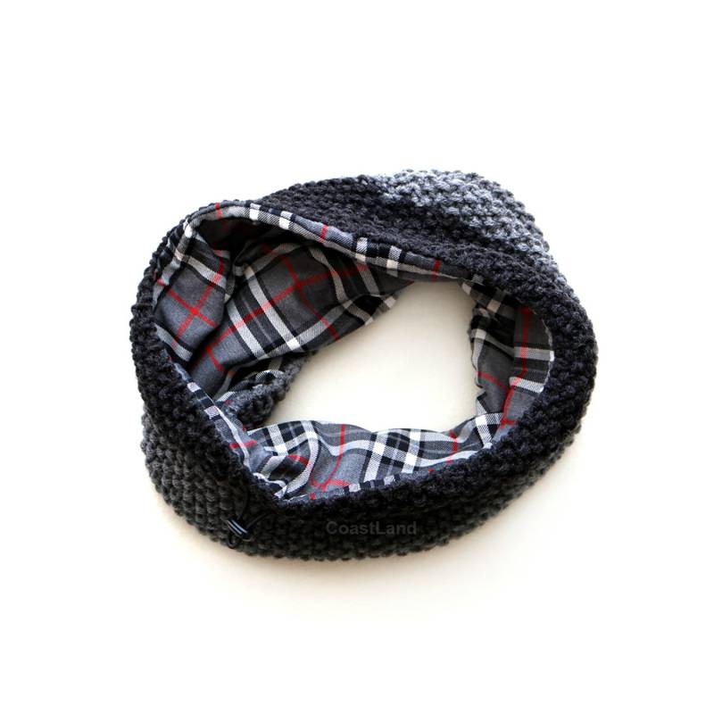 Handarbeit | Mann Grauer Gestrickter Hipster Cowl Herren Schal | Wendbar, Von Coastland Streetwear von CoastLandStreetwear