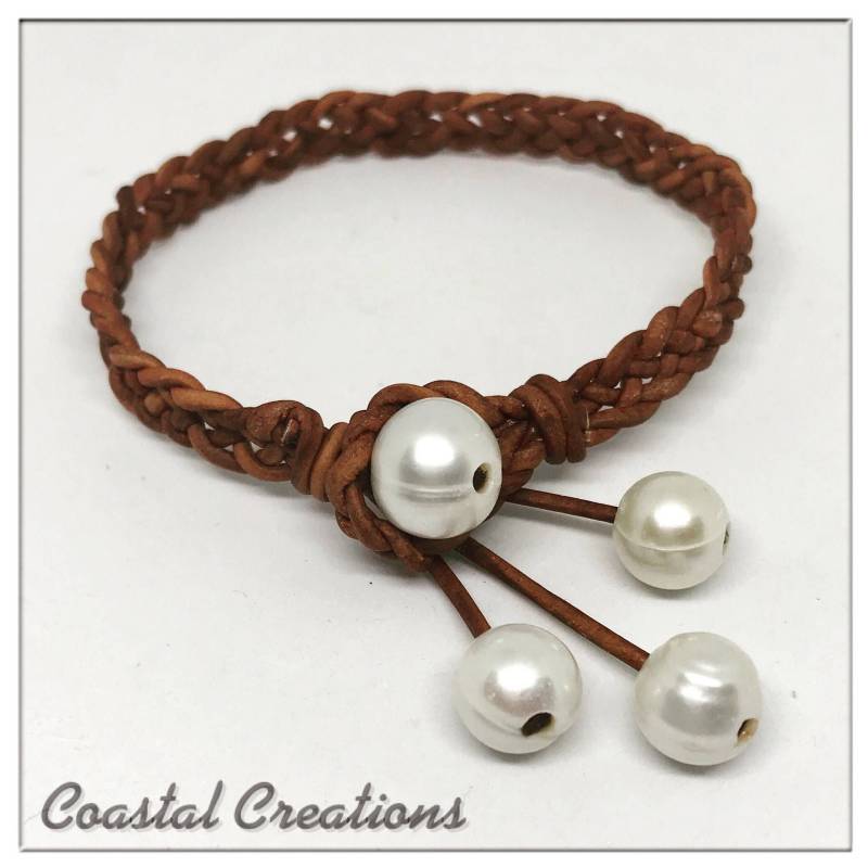Quaste Boho Perlenarmband #15 von CoastalCreations98