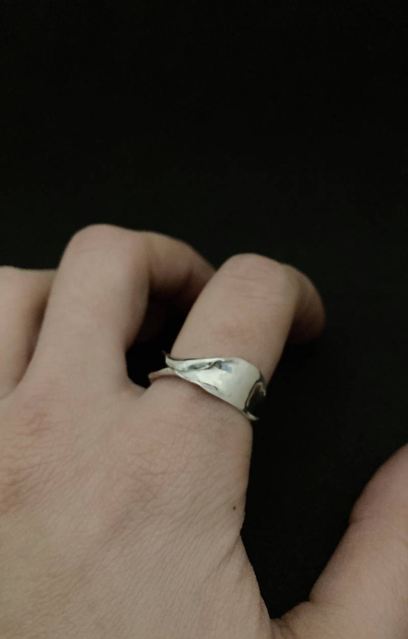 Handgefertigter Ring, 925Er Silberring, Rustikaler Strukturierter Ring Handgefertigter Ring, 925Er Silberring, Rustikaler Strukturierter Ring von CobraG