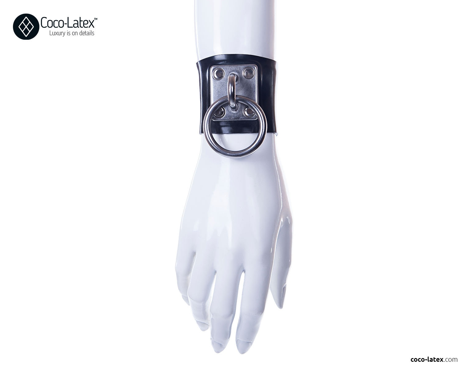 Morgana O Ring Armspangen | Paar Morgana O Ring Armspangen | Paar von CocoLatex