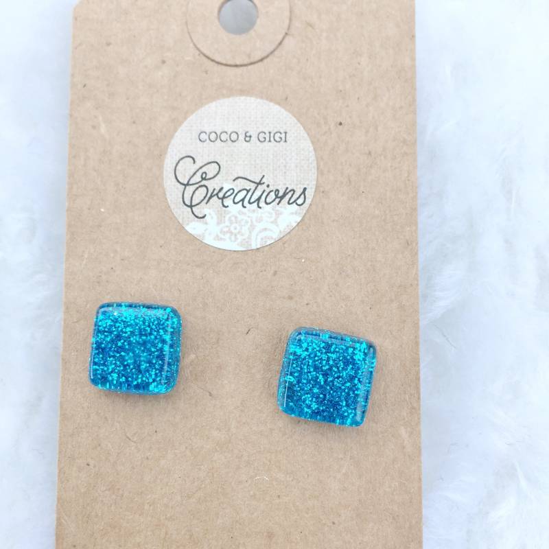 Harz-Glitter-Ohrstecker von CocoandGigicreations