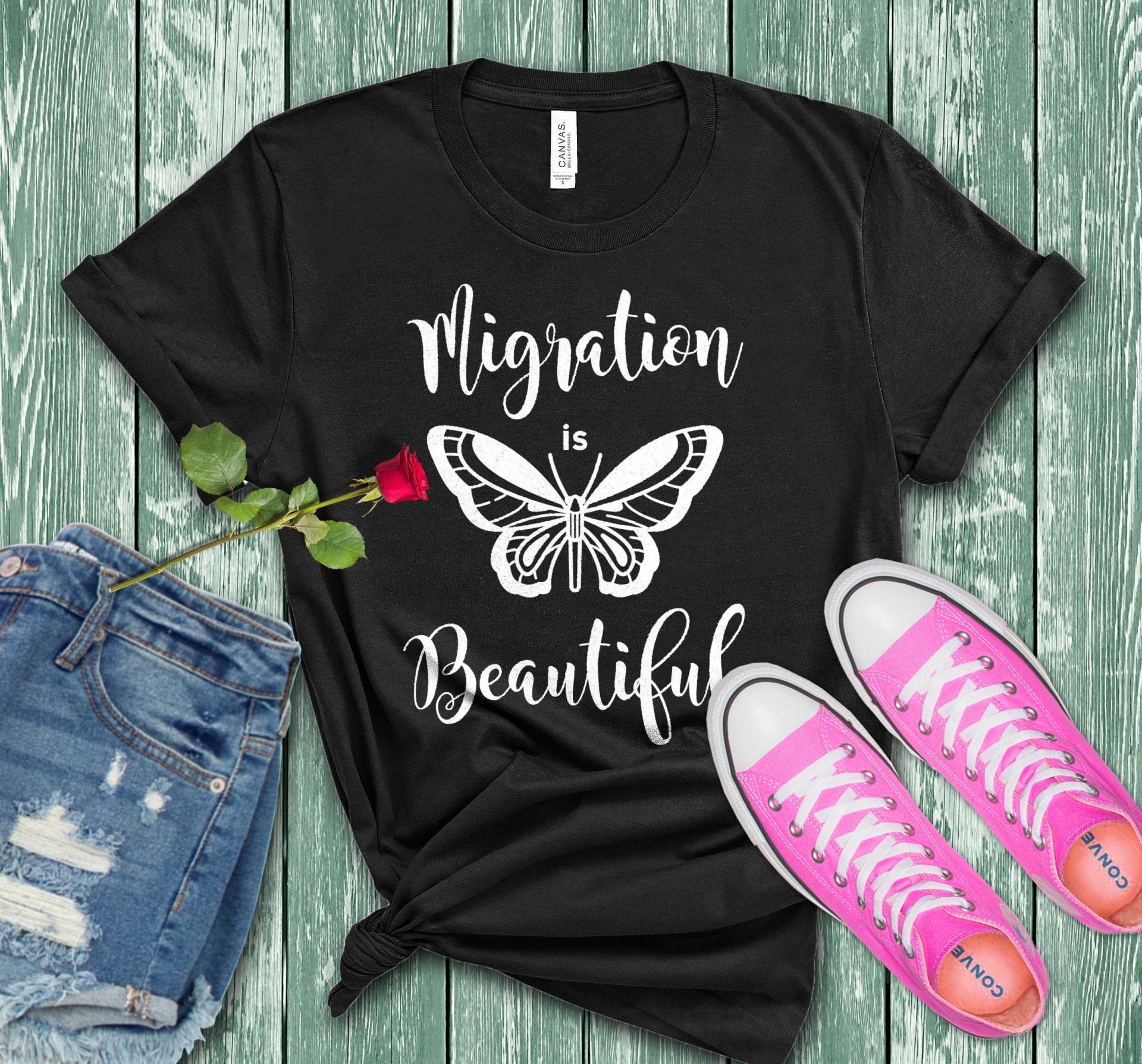 Migration Shirt Ist Schön T-Shirt Frauen, Lustiges Frauen Shirt, Brunch Wochenend Bootfahren T-Shirt, Workout von CoconutGarden