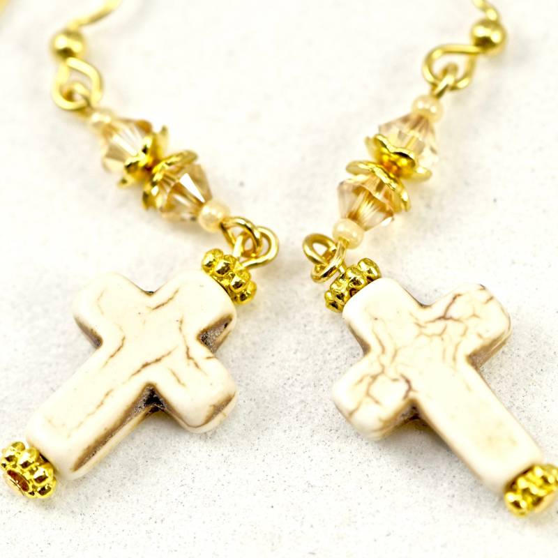 Elfenbein Creme Stein Kreuz Kristall Gold Ohrringe Elfenbein Creme Stein Kreuz Kristall Gold Ohrringe von CoconutGroveGalleria