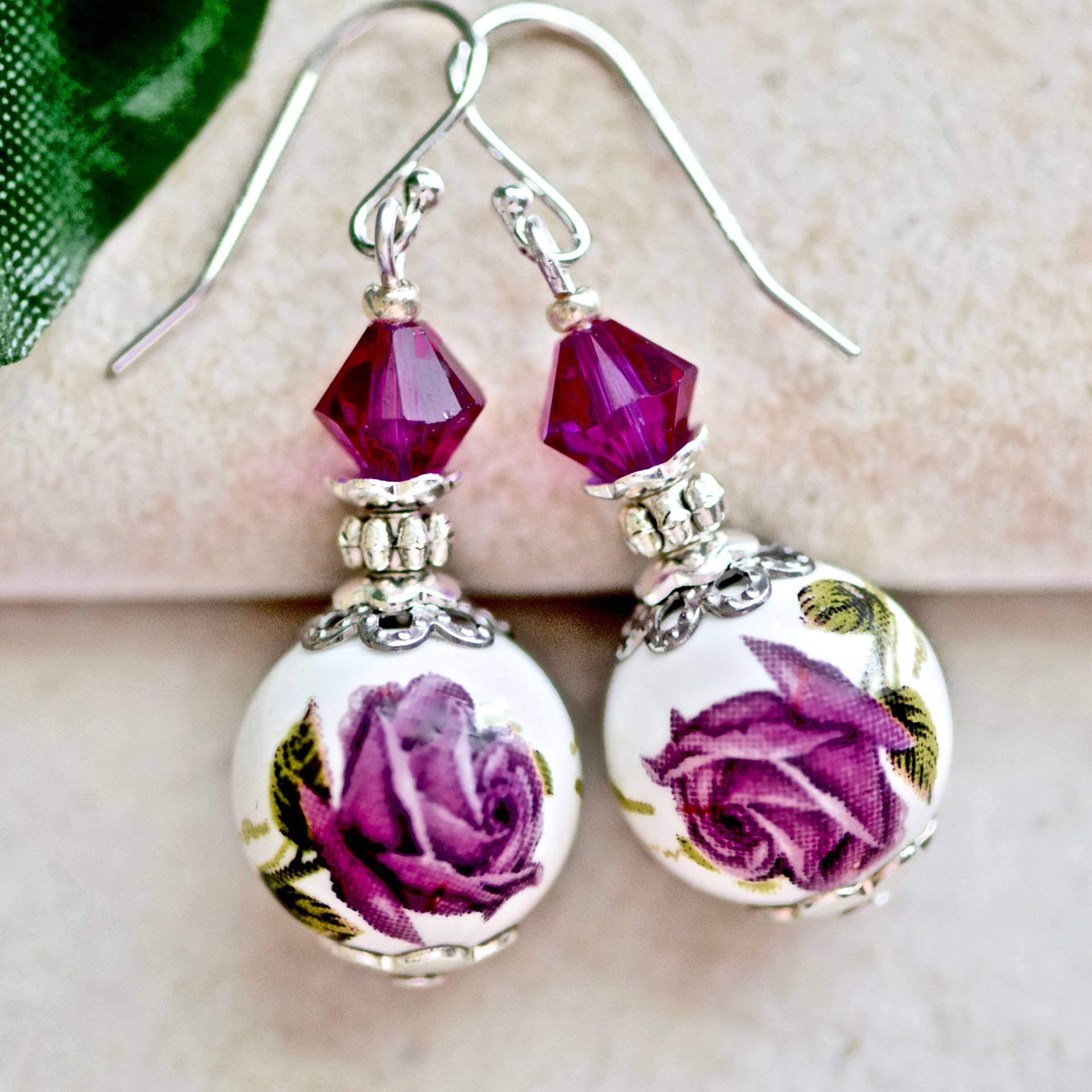 Fuchsia Lila Rose Blumen Kristall Silber Ohrringe - Weiß Grün Fuchsia Lila Rose Blumen Kristall Silber Ohrringe - Weiß Grün von CoconutGroveGalleria