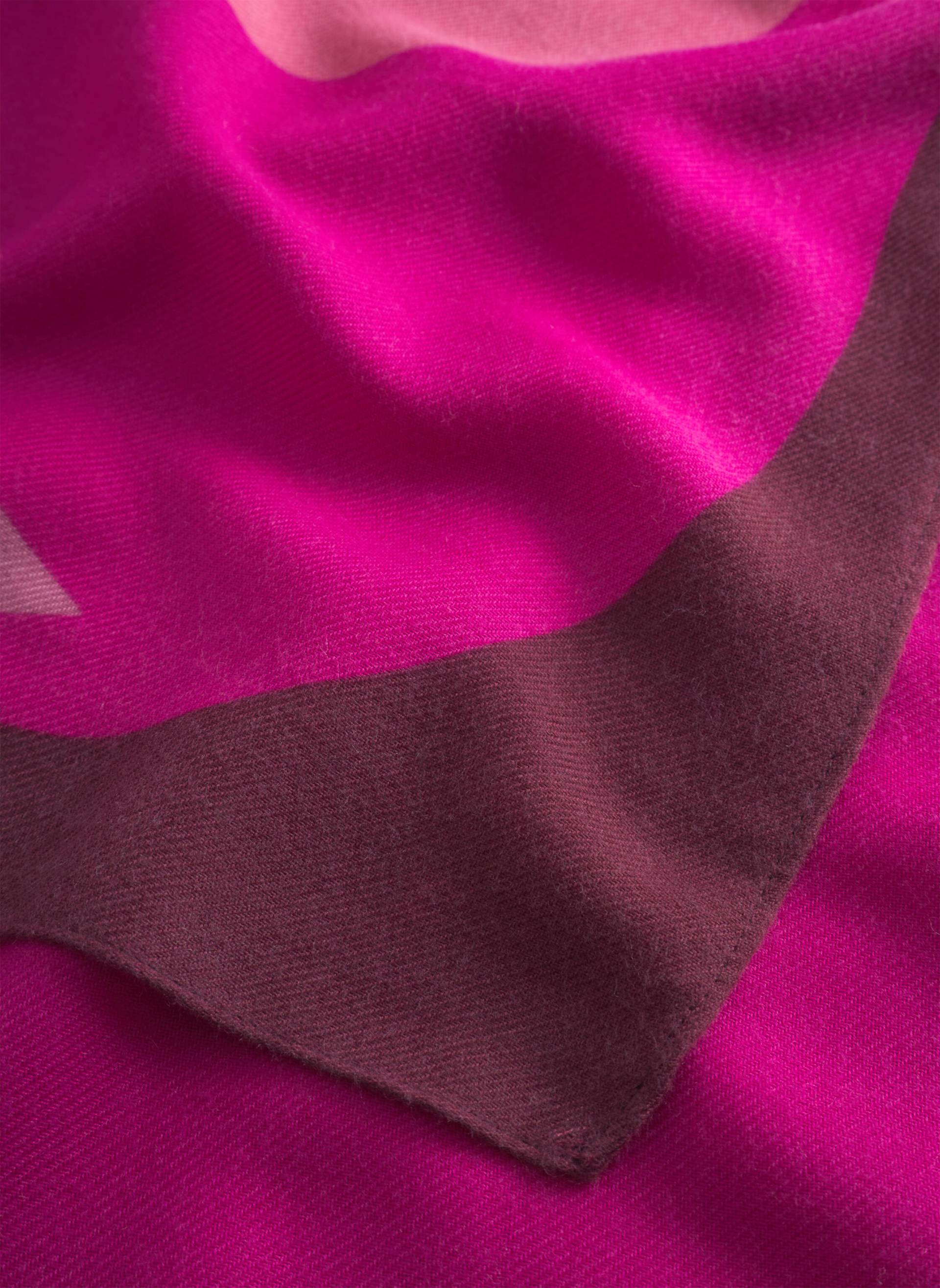 Schal aus softer Polyesterware mit graphischem Wolf- und Vogelprint rot - Gr. - one size von Codello Lifestyle Accessories GmbH