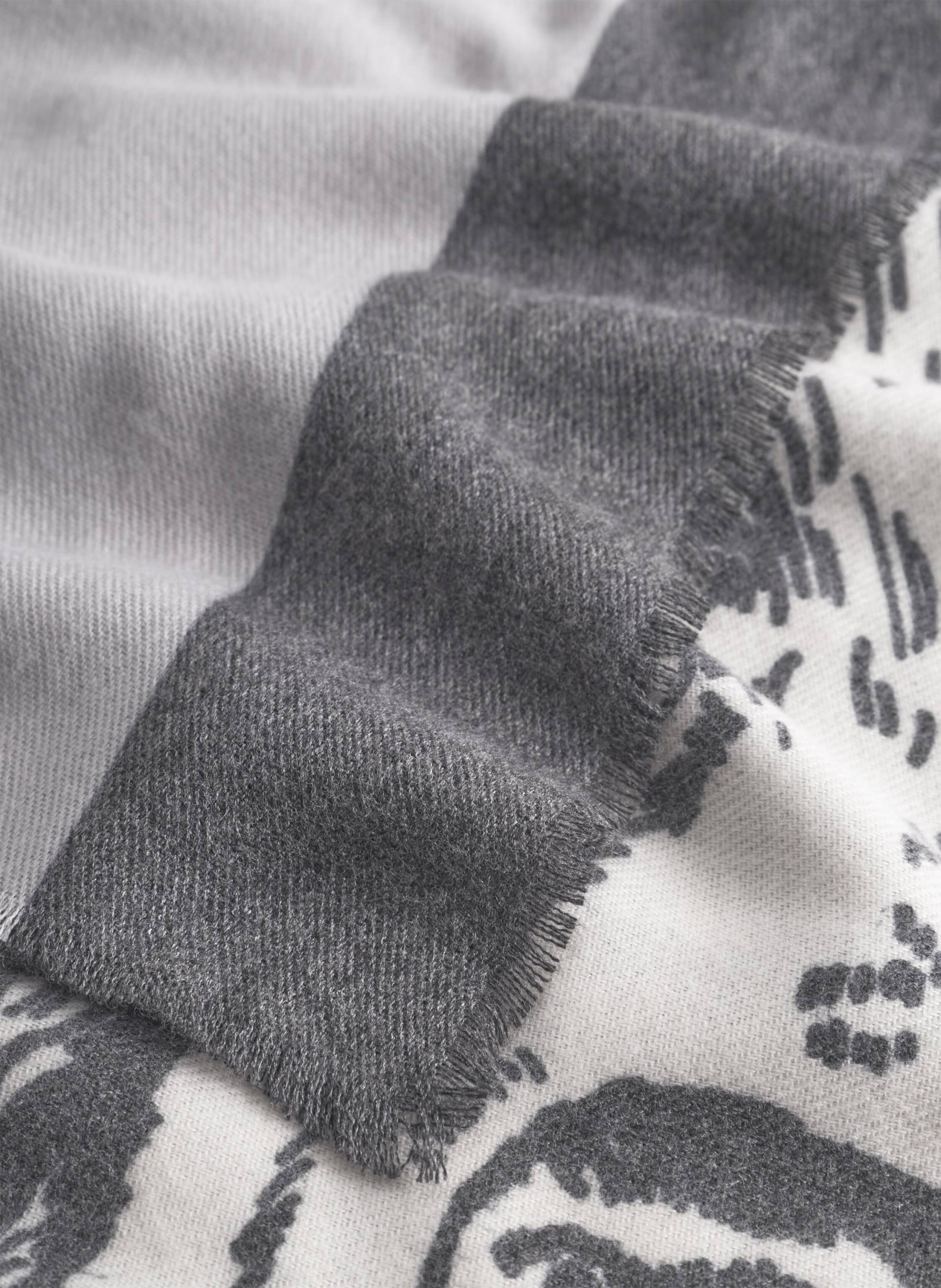 kaschmirweicher Schal mit gezeichnetem Hundeprint grau - Gr. - one size von Codello Lifestyle Accessories GmbH