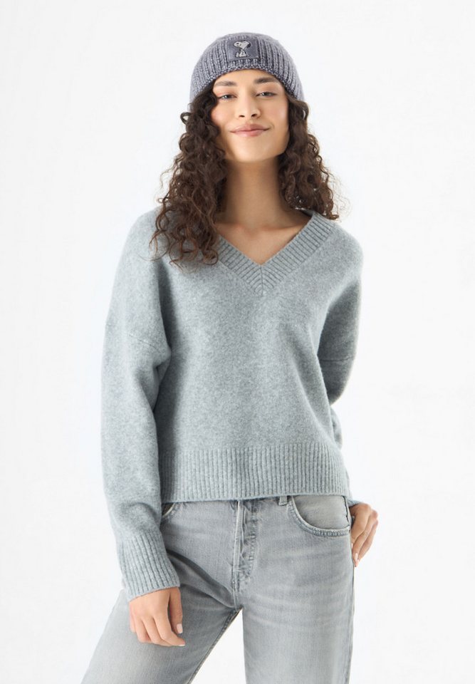 Codello Strickmütze (1-St) Mit Snoopy-Patch von Codello