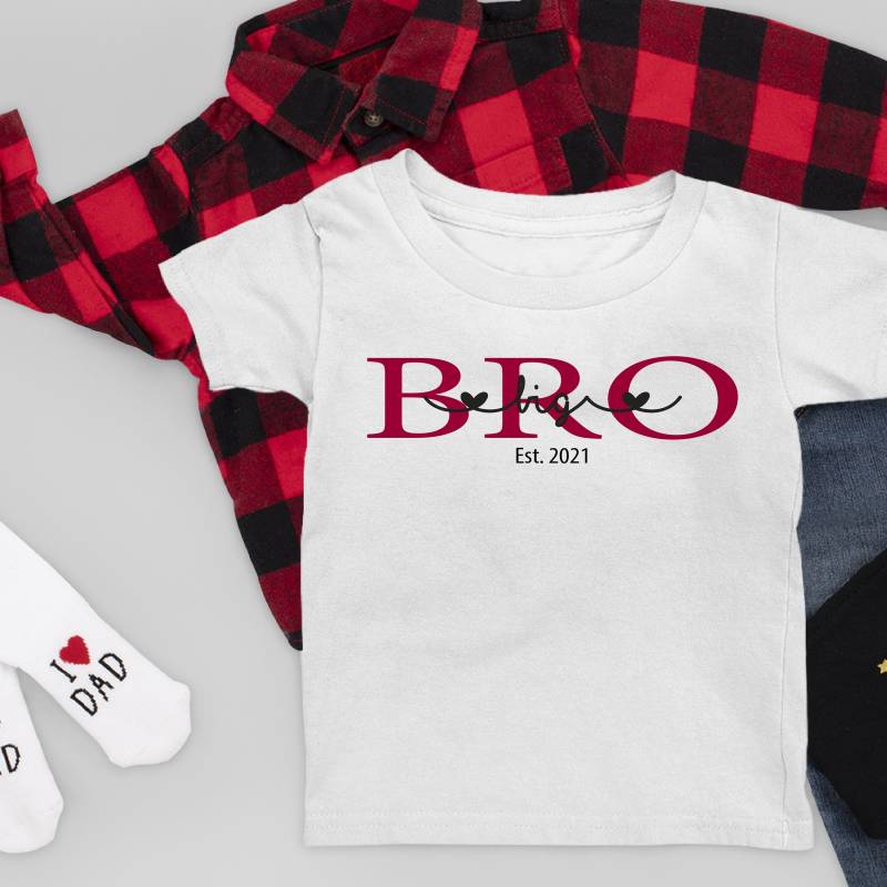 Bügelbild Bruder, Bro, Statementshirt, Individualisierbar von CoelnerLiebe