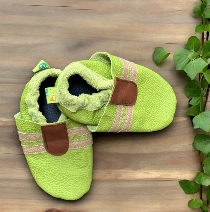 Lederpuschen Gr. 22/23, Krabbelschuhe, Weiche Hausschuhe Für Kinder Aus Bioleder Lederpuschen Gr. 22/23, Krabbelschuhe, Weiche Hausschuhe Für Kinder Aus Bioleder von CoelnerLiebe