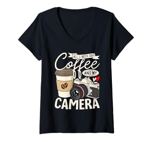 Damen Alles was ich Brauche ist Kaffee und Meine Kamera Fotografieren Kaffeeliebhaber T-Shirt mit V-Ausschnitt Damen Alles was ich Brauche ist Kaffee und Meine Kamera Fotografieren Kaffeeliebhaber T-Shirt mit V-Ausschnitt von Coffee And Camera Tees for Women Men