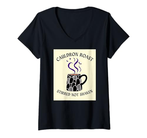 Damen Halloween-Kaffeeliebhaber Kessel geröstet Nicht geschüttelt T-Shirt mit V-Ausschnitt von Coffee Lover