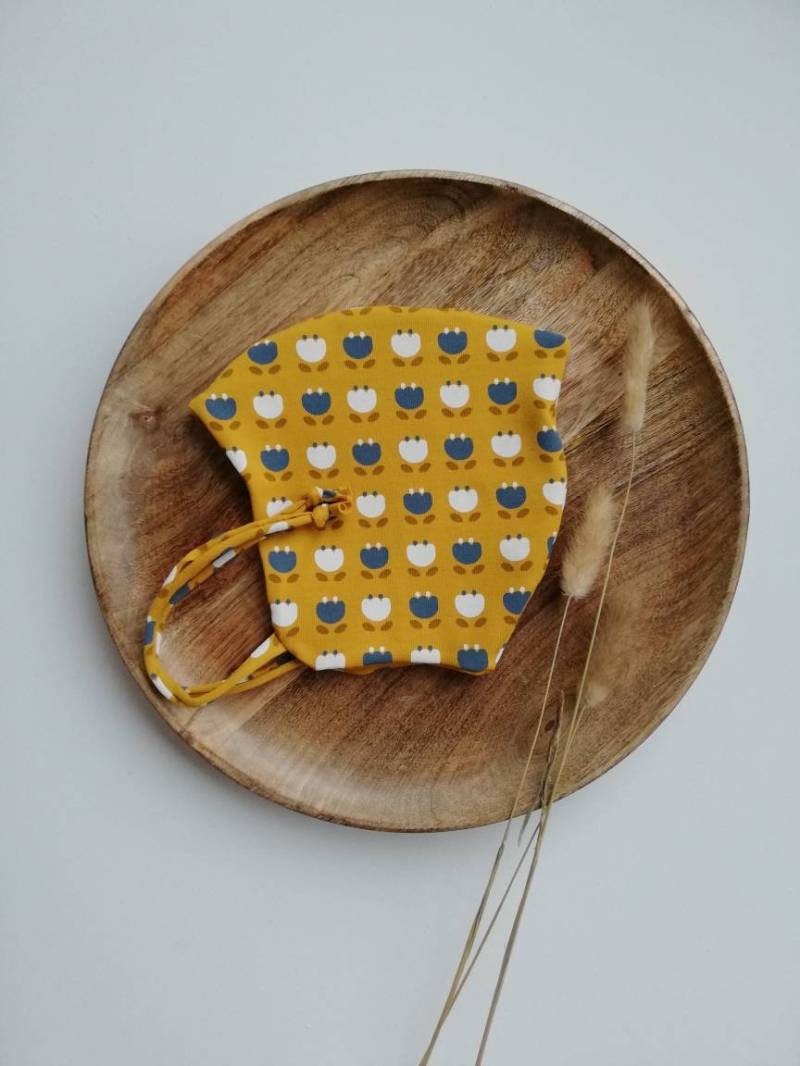 Babymütze "R E T R O U L I P" Zwergenmütze Baby Jersey, Gelb von CogaDesign