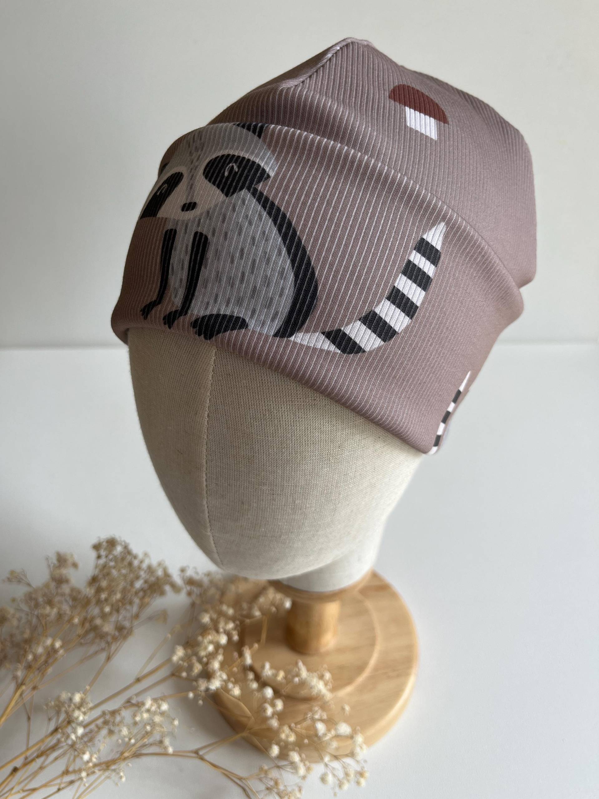 Hipster Beanie Mütze " Racoon Aus Rippjersey Mit/Ohne Label Braun von CogaDesign