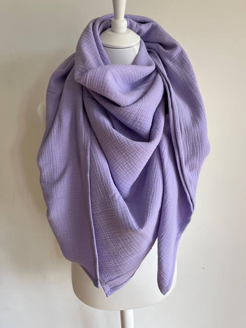 Musselintuch Wisteria Purple Damen Mädchen Dreieckstuch Tuch Bio-Musselin in Verschiedenen Größen Mamatuch Flieder Lila von CogaDesign