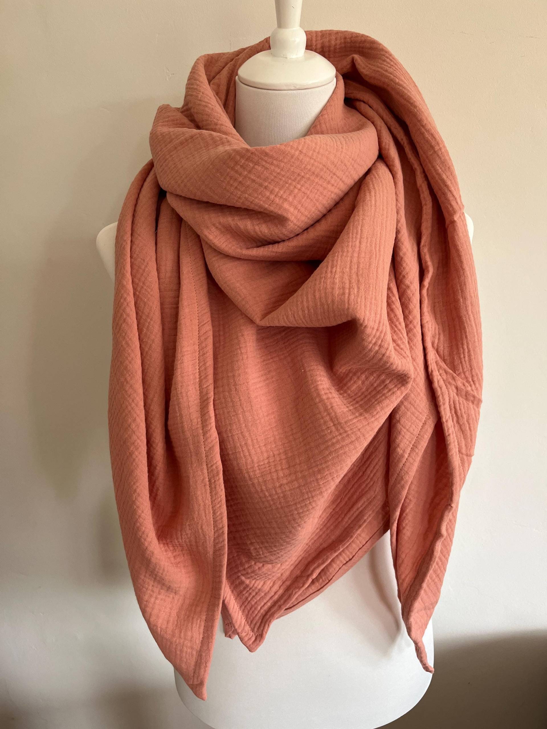 xxl Musselintuch Lychee Dreieckstuch Aus Bio-Musselin Verschiedene Größen, Mamatuch; Yogatuch, Pareo Rosa von CogaDesign