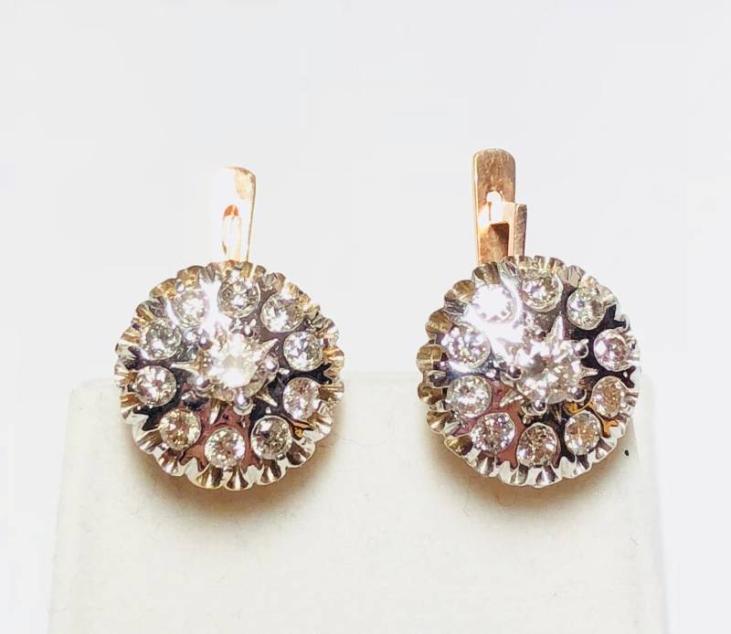 Atemberaubende Vintage Handgemachte 14K Rose Gold Diamant Ohrringe von CohenBrilliants