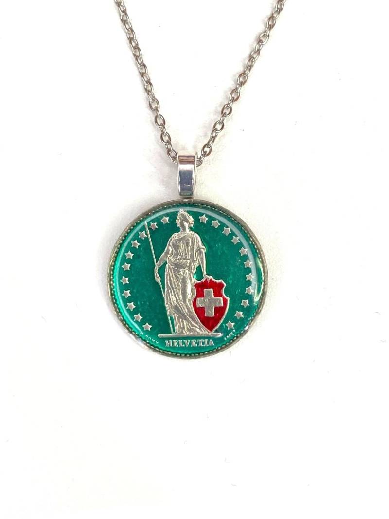 Handbemalte Münze Als Anhänger Helvetia Jewelry, Gold & Silver von CoinArte