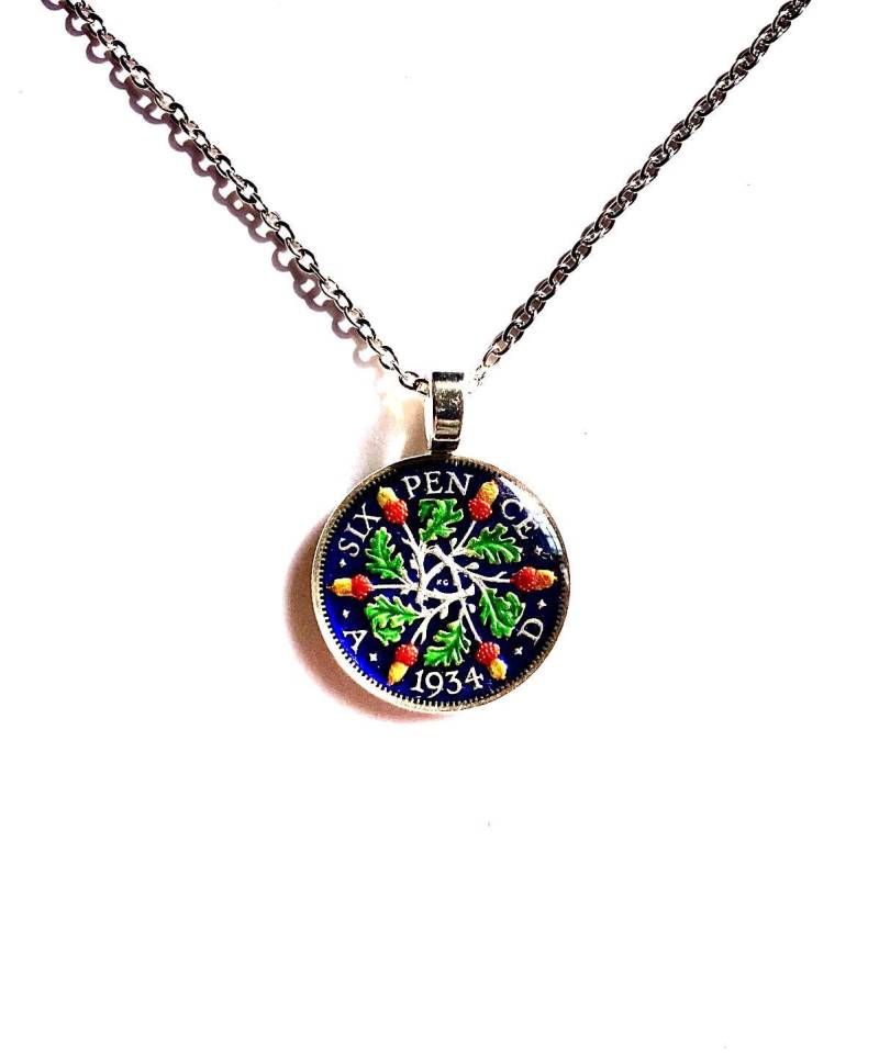 Handbemalter Sixpence Anhänger Eiche & Eichel Münze von CoinArte