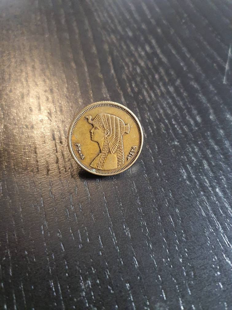Anstecknadel Pin Münze Ägypten Kleopatra Echte Anstecknadel Pin Münze Ägypten Kleopatra Echte von CoinCraftShop